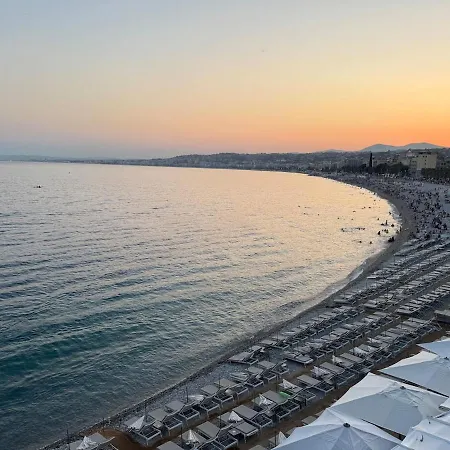 Lägenhet Large 7 Minutes From *